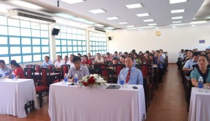 NAPA administrators and course participants at the opening ceremony