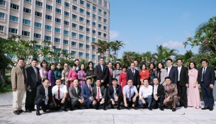 Participants of the Modern and Effective National Governance Programme for Emerging Leaders in Singapore