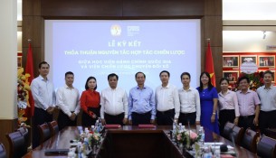 Participants of the signing ceremony.