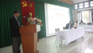 TS. Ngô Văn Trân – Phó Chánh Văn phòng Học viện Hành chính Quốc gia, Thường trực Cơ sở Học viện thay mặt Lãnh đạo Cơ sở Học viện trình bày Báo cáo Tổng kết năm 2016 và triển khai nhiệm vụ năm 2017