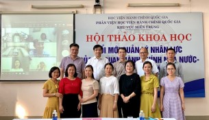 Các đại biểu, giảng viên, nhà khoa học, nhà quản lý tham dự
Hội thảo tại điểm cầu Phân viện Học viện KVMT trụ sở tại Tp. Huế